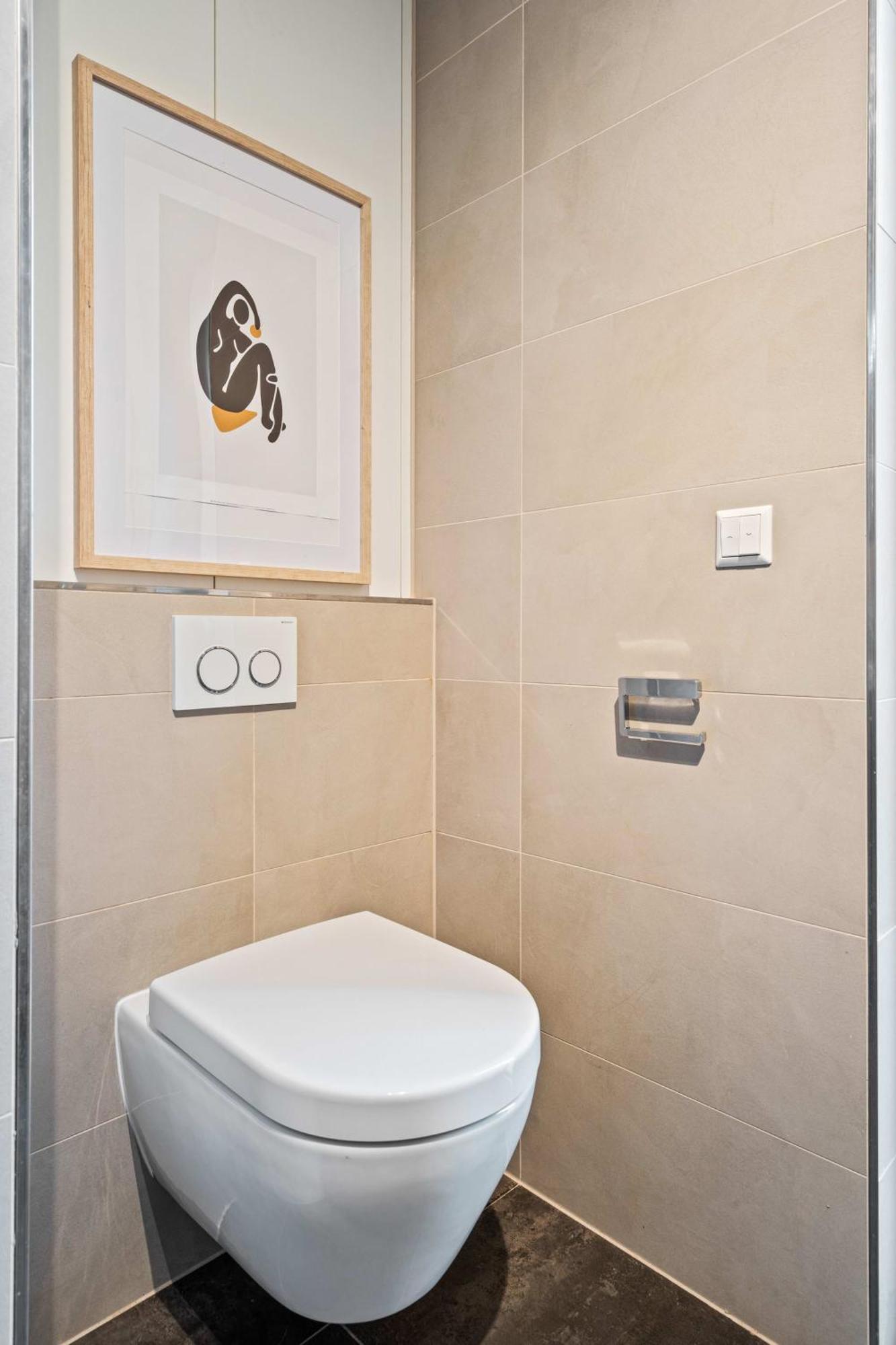 Elegant Comfort Modern In Limpertsberg Apartment *