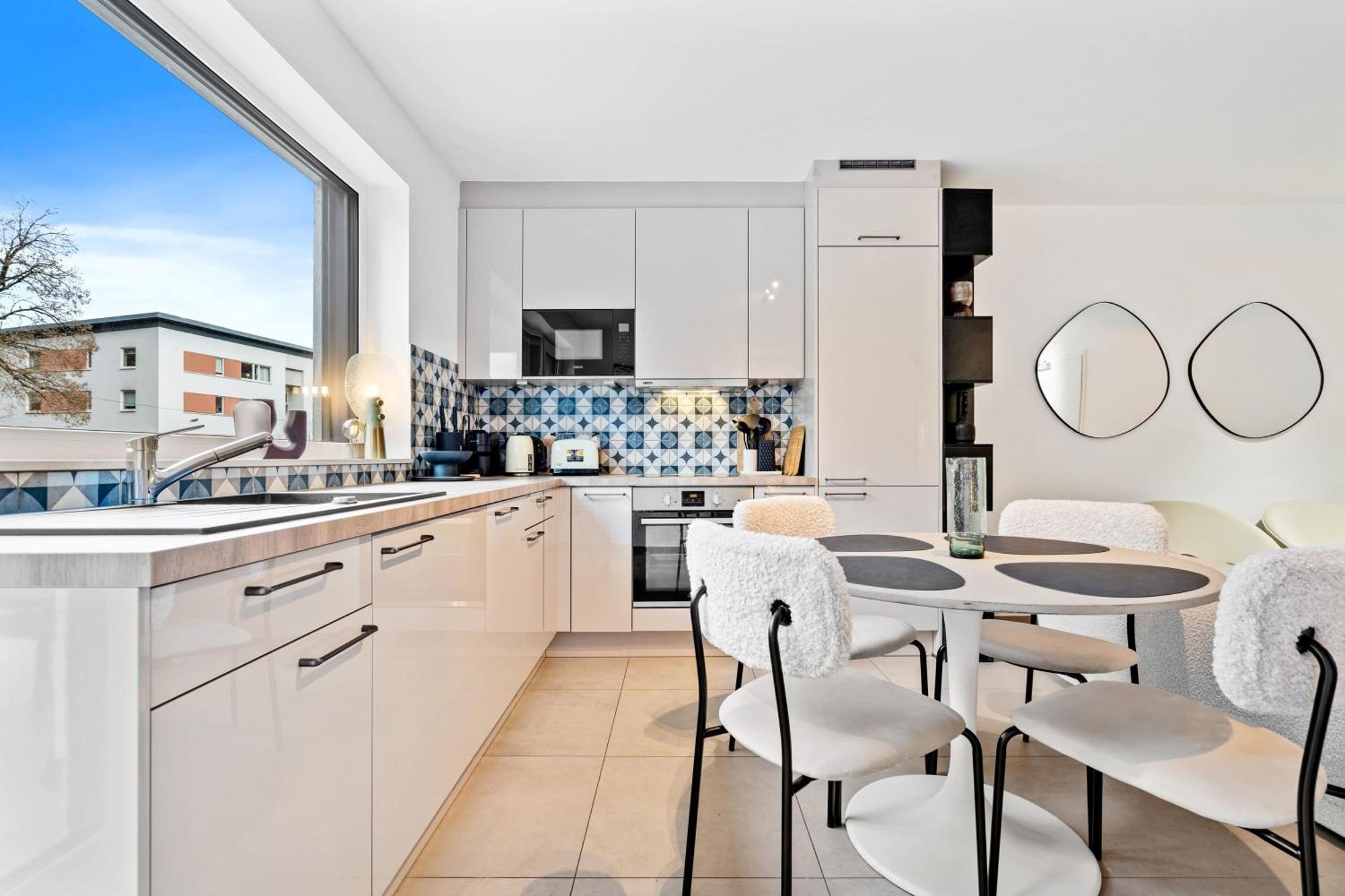 Elegant Comfort Modern In Limpertsberg Apartment Luxemburg